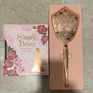 Disney Sleeping Beauty Eyeshadow Palette - Gold and Pink